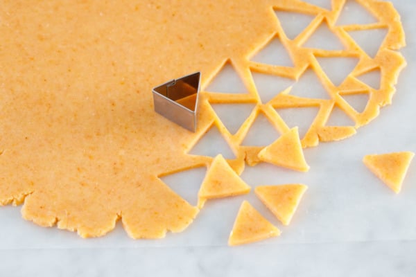 how to make cheese crackers