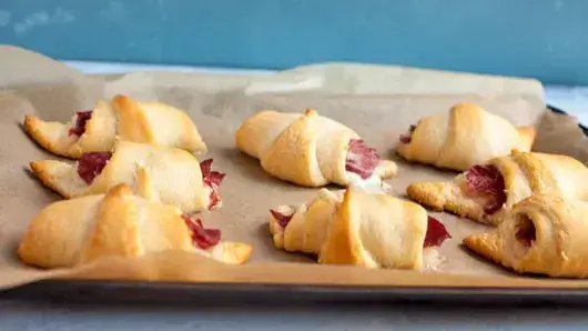 reuben roll ups with puff pastry