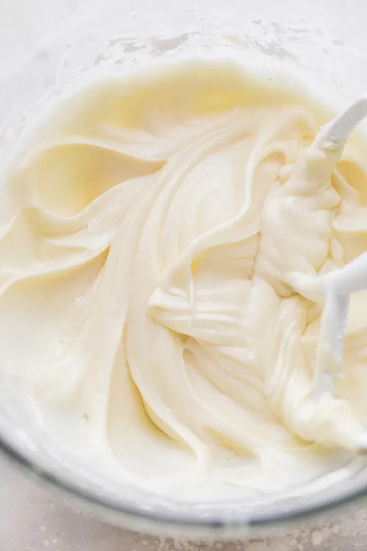 3-ingredient Cream Cheese Frosting