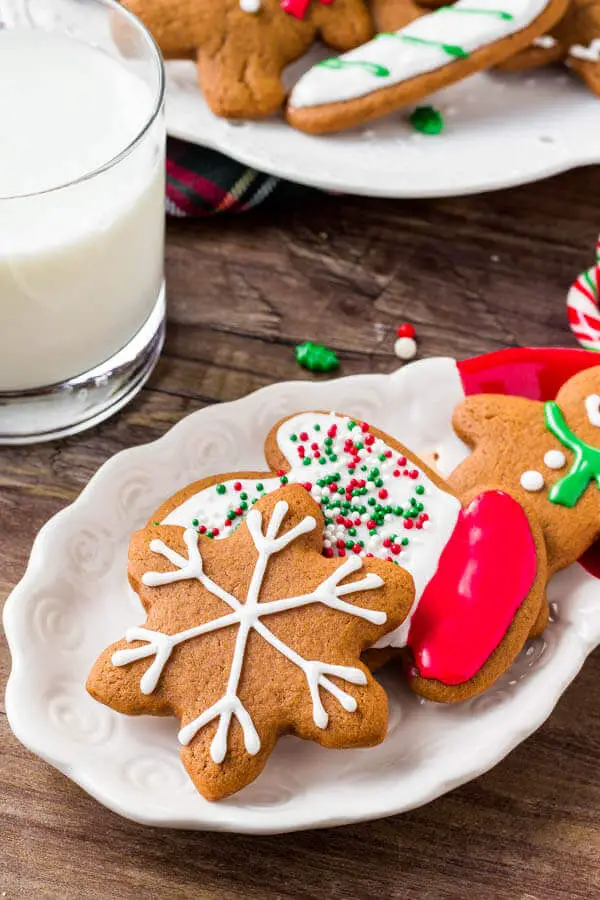 easy gingerbread cookies recipe