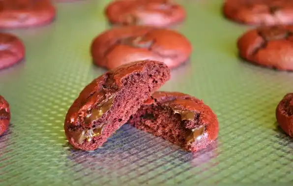 Red Velvet Cake Mix Cookies
