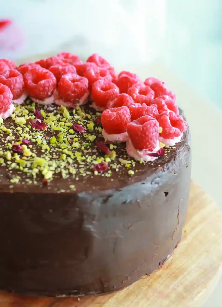 Why Did My Chocolate Raspberry Cake Break Apart
